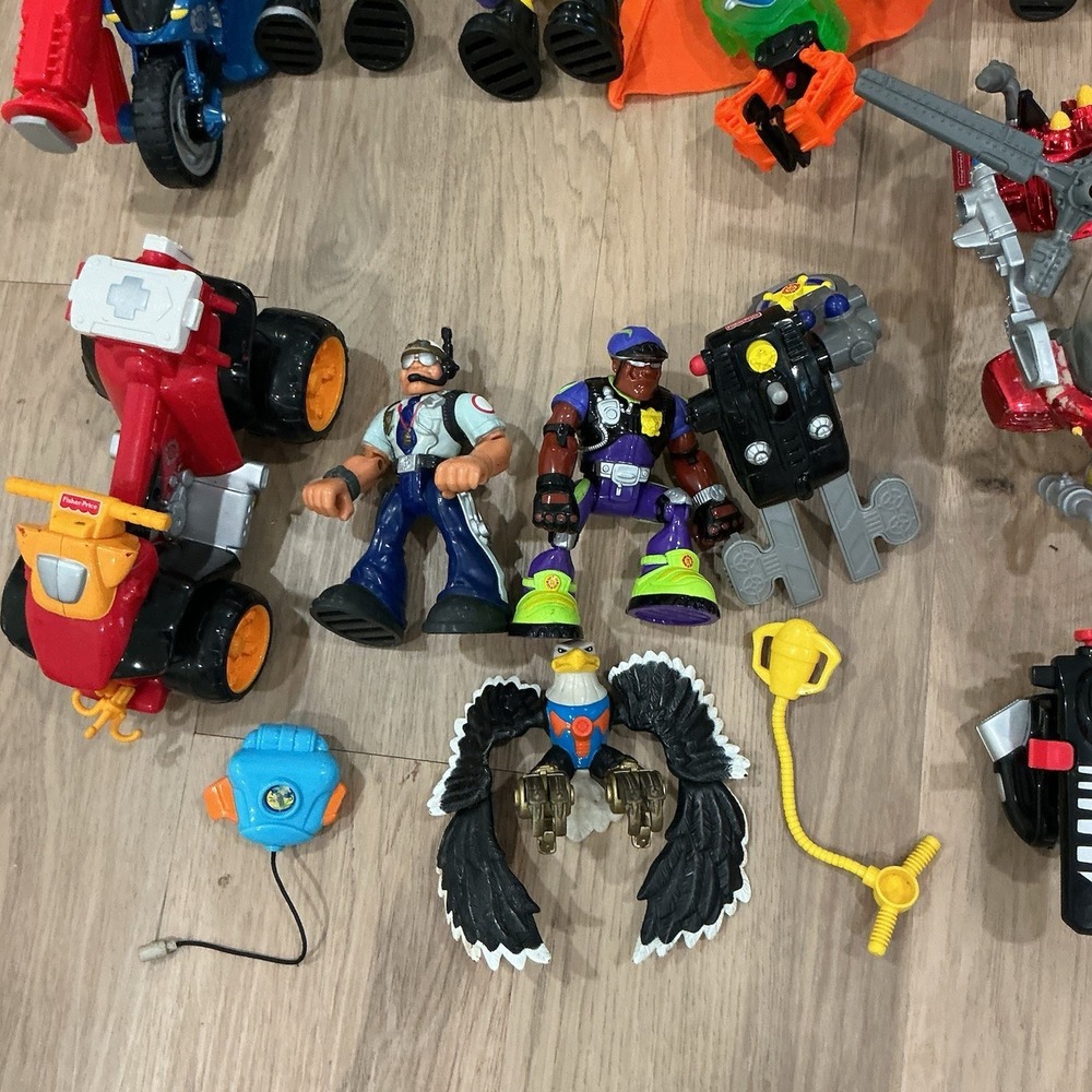 Vtg Fisher Price Rescue Heroes Figures Backpacks Vehicle Animals Lot 50+ Piece - Picture 7 of 8